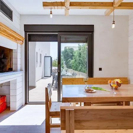 Luxury Terra Maiorum-3 By Interhome *