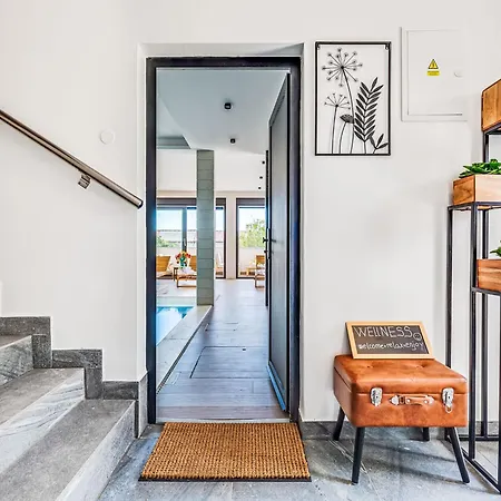 Apartman Luxury Terra Maiorum-3 By Interhome *