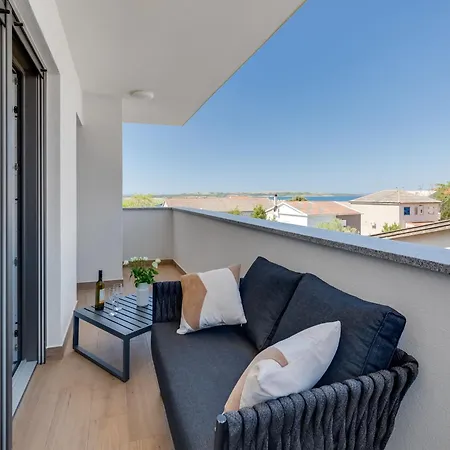 Luxury Terra Maiorum-3 By Interhome Povljana