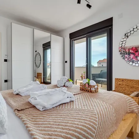 Apartment Luxury Terra Maiorum-3 By Interhome *