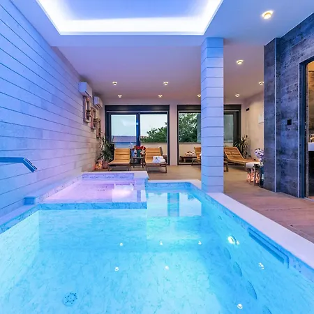 Luxury Terra Maiorum-3 By Interhome